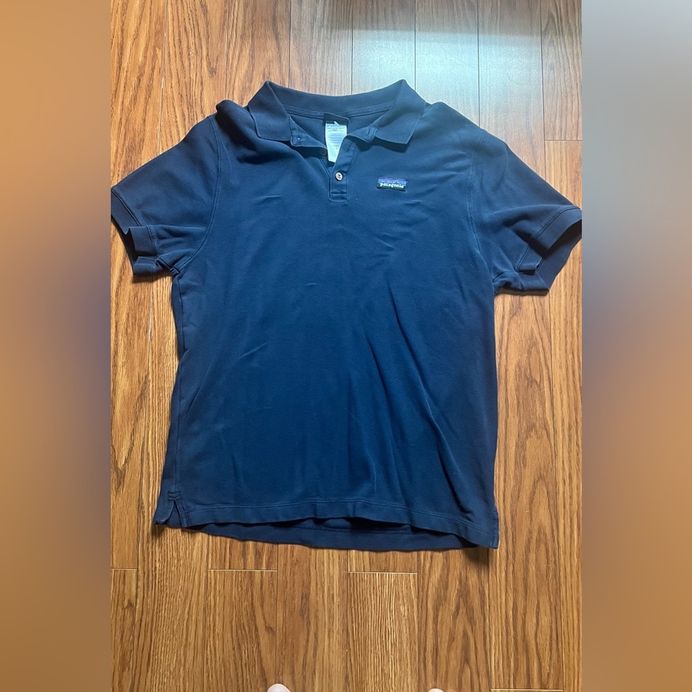 Patagonia mens polo shirt size medium